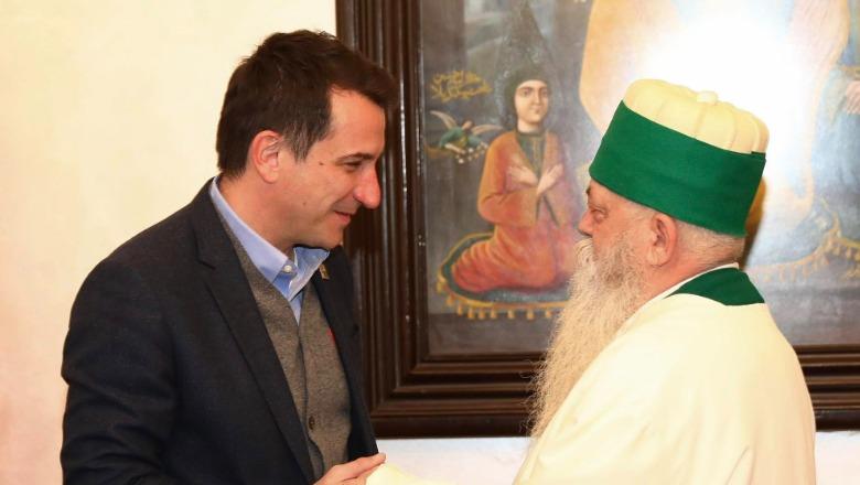 Dita e Novruzit, Veliaj uron nga qelia: Sjelltë më shumë dashuri e mirësi