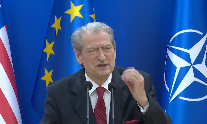 Berisha pas humbjes në zgjedhje/ U kërkoj shqiptarëve të kenë durim, tani fillon lufta!