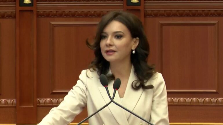 Fyerjet ndaj shqiptarëve në Kumanovë, Spiropali: Shkupi të reagojë!