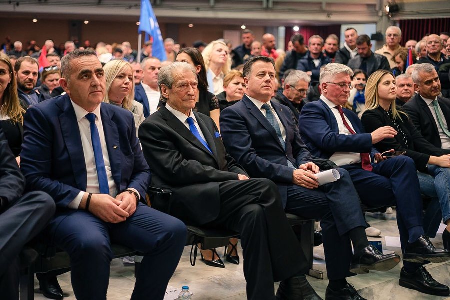 “Mitsotakis e dinte për fitoren e Ramës”, çfarë po paralajmëron Fredi Beleri?