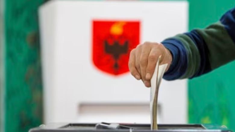 6 vite burg kush blen vota, 7 për atë që e shet