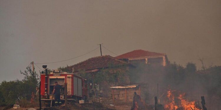 Shqipëria në luftë me flakët, bilanci: 29 vatra zjarri ende aktive