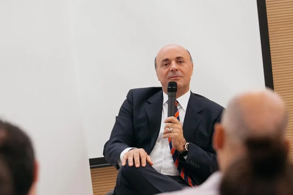 Avni Ponari, ‘arkitekti’ reformator i basketbollit shqiptar
