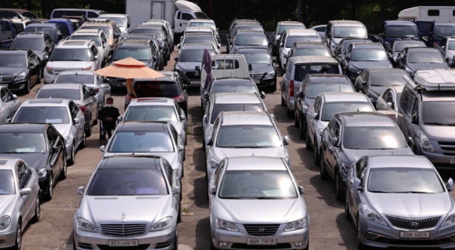 Importi i automjeteve i kthehet rënies më 2025, sërish kryeson Koreja e Jugut