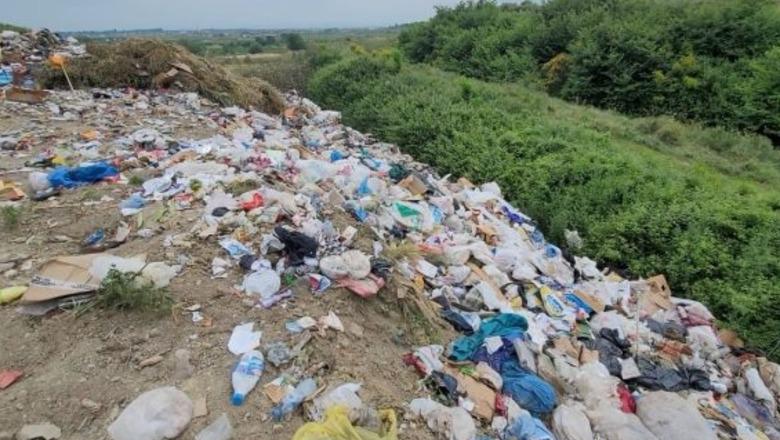 Populli dhe bërlloku