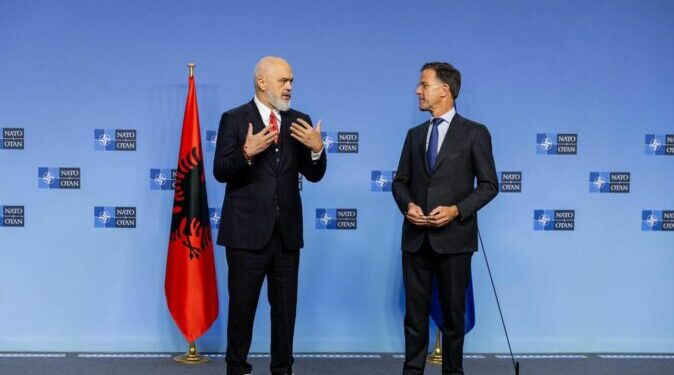 Rama në takim me Rutte: Do ndërtojmë portin e ri ushtarak në Porto Romano