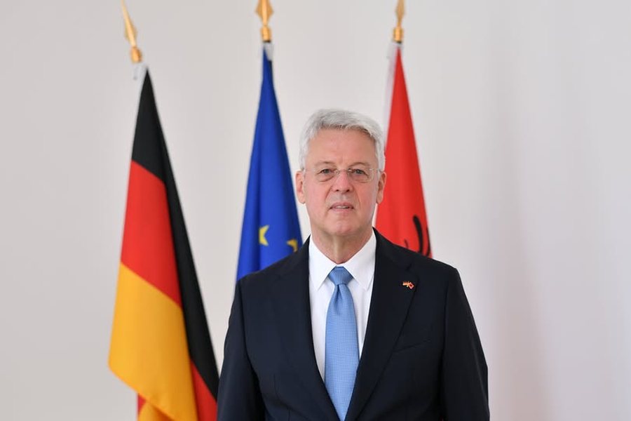 Ambasada gjermane ka një mesazh për përzgjedhjen e pasuesit të Dumanit