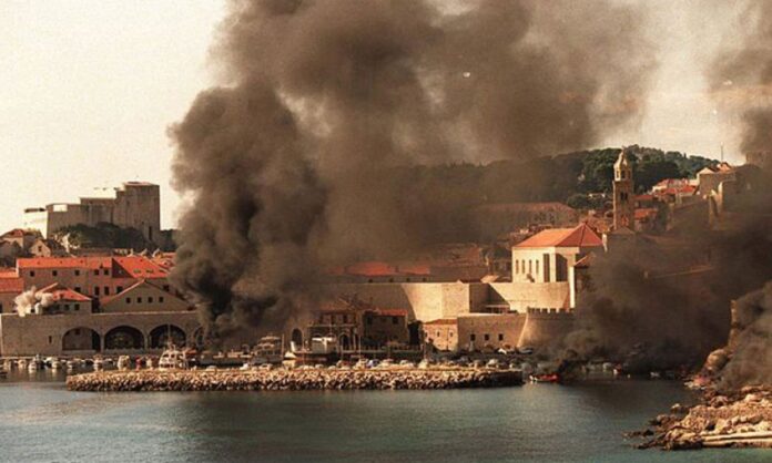 1991 – Rrethimi i Dubrovnikut: Lufta prek një qytet të trashëgimisë botërore
