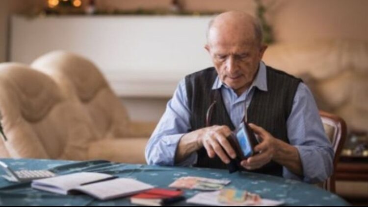 Më shumë para në pleqëri! Pensioni aktiv mund të arrijë 2000 euro pa taksa