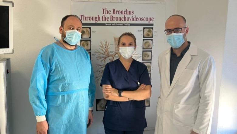 Për herë të parë në spitalin e Gjirokastrës, realizohet procedura moderne me bronkoskopi