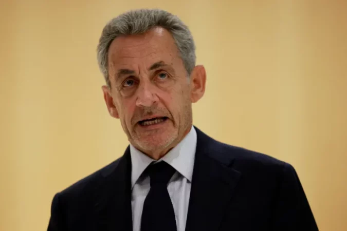 Francë, ish-presidenti Sarkozy njoftohet për fillimin e dënimit me burg