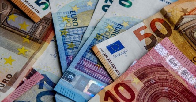 Hyrja e Shqipërisë në SEPA mund të zhvlerësojë më tej euron