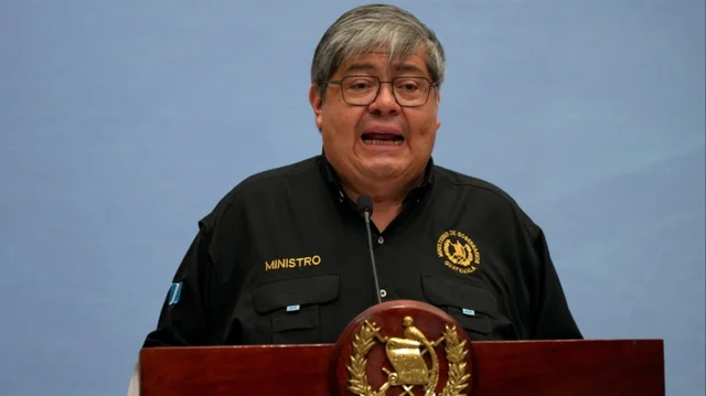 Shkarkohet ministri i Brendshëm i Guatemalës, nuk arriti të shmangte arratisjen e 20 të burgosurve