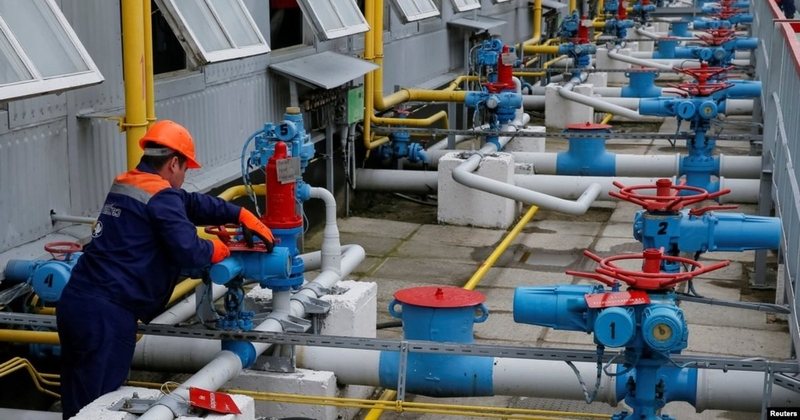 Sulmet ruse shkaktojnë ndërprerje të prodhimit të gazit në Ukrainë