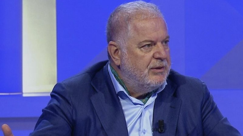 Një lutje për opozitën në prag të shembjes së Republikës