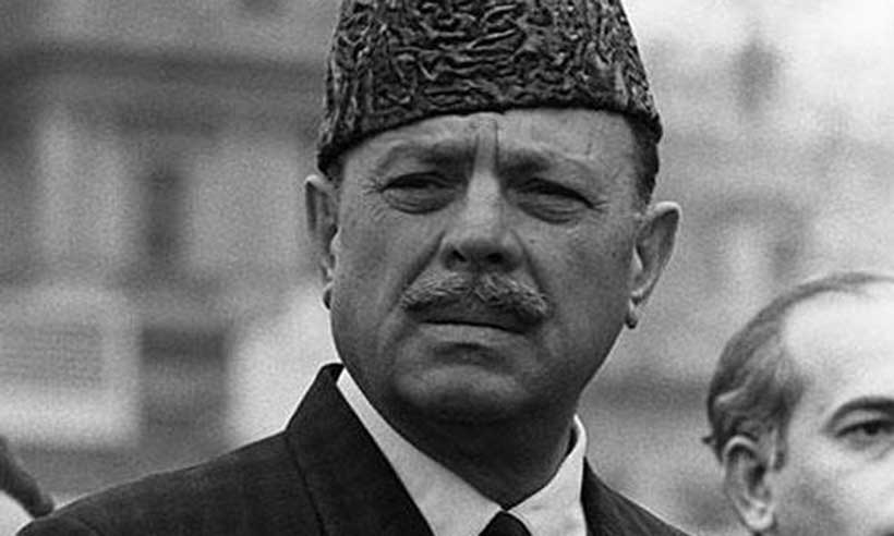 Grushti i shtetit në Pakistan, gjenerali Muhammad Ayub Khan merr presidencën