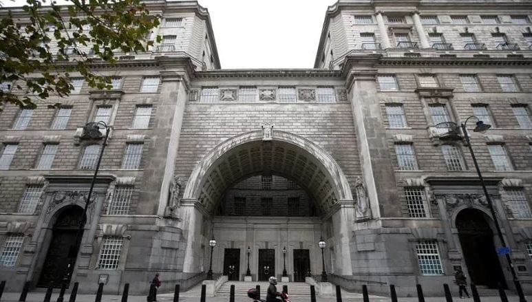 Britania është një objektiv, zyrtarët e inteligjencës ngrenë alarmin në lidhje me Kinën, Iranin dhe Rusinë