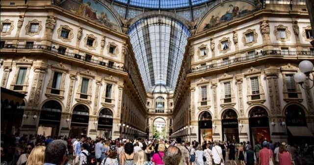 Italia synon të rrisë me 50% taksën e sheshtë për të huajt e pasur