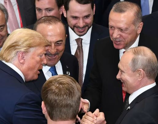 Lufta në Ukrainë, Erdogan: Jemi të gatshëm që ta presim takimin Trump-Putin në Turqi!
