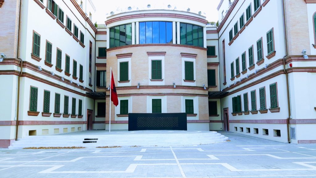 “Furtuna” Koçiu/ Ndryshojnë shefat e komisariateve në Tiranë e rrethe
