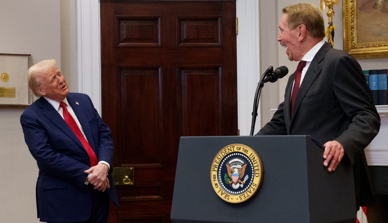 Mediat amerikane po bien në duart e aleatëve të Trumpit. Kështu shembet demokracia