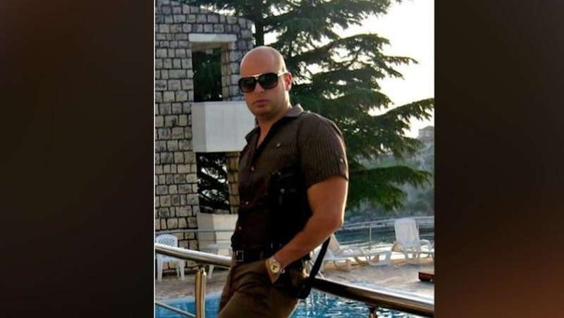 I akuzuar për tjetërsim pronash në Gjirin e Lalzit/ Del foto e Enea Kumes