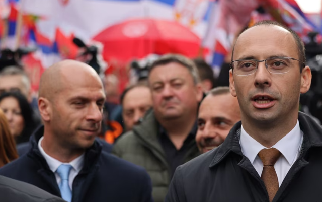 Kosovë / Lista Serbe rrezikon formimin e Qeverisë së re