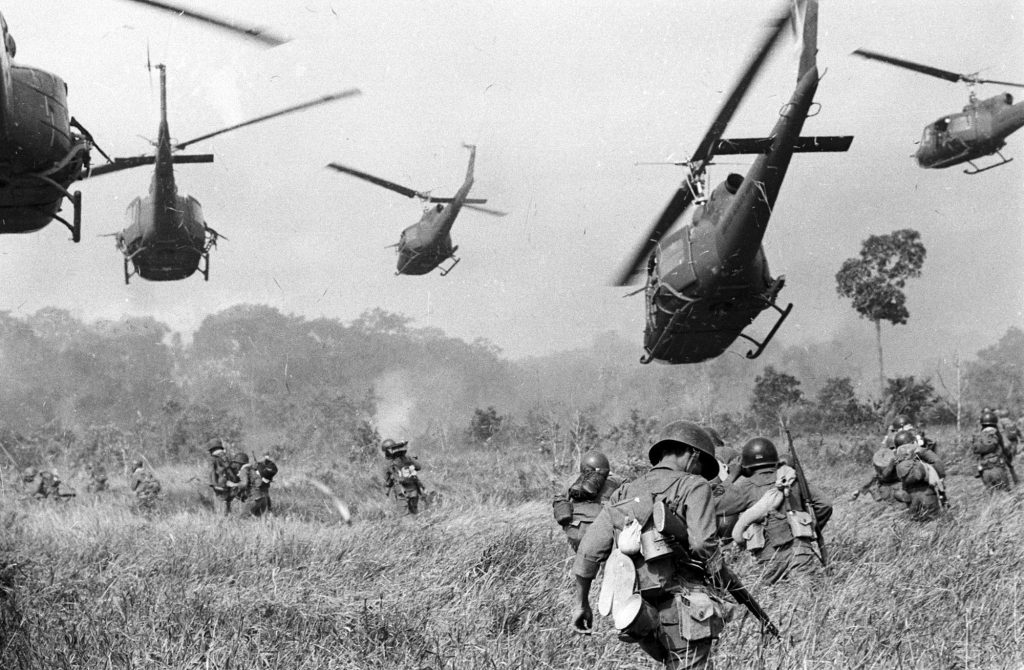 Lufta e Vietnamit: “Surpriza e Tetorit”, presidenti Xhonson njofton ndërprerjen e sulmeve