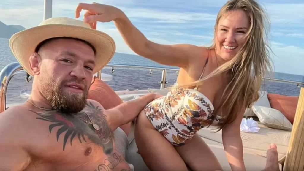 Conor McGregor drejt altarit, irlandezi zgjedh Romën