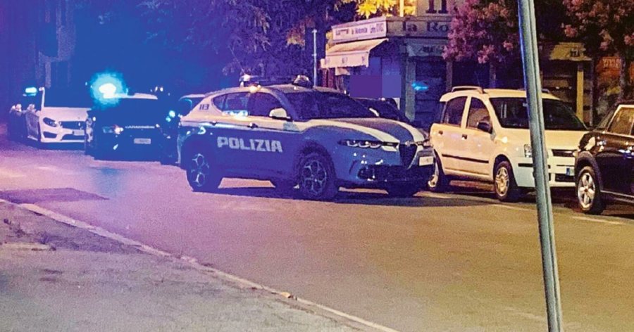 32-vjeçari shqiptar tenton të arratiset pasi u kap me drogë, plagosen disa oficerë në Itali