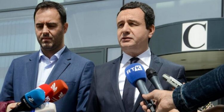 Albin Kurti propozon Glauk Konjufcën për kryeministër të Kosovës