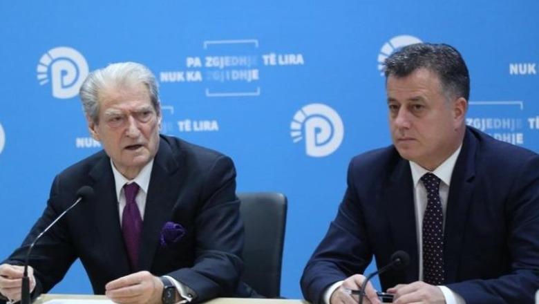 Flamur Noka është personazhi mes të cilit ‘shkrimtari’ i madh Sali Berisha komunikon me njerëzit