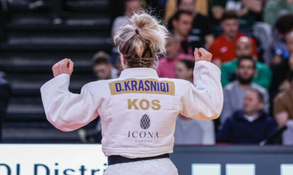 Distria Krasniqi shkëlqen, fiton medaljen e artë në Zagreb