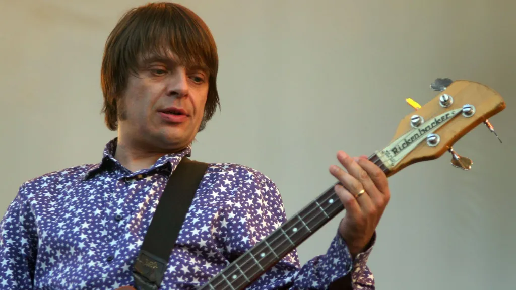 Gary “Mani” Mounfield, basisti legjendar i Stone Roses, ndahet nga jeta në moshën 63-vjeçare