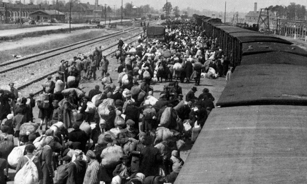 1943 – Holokausti dhe përfshirja e romëve
