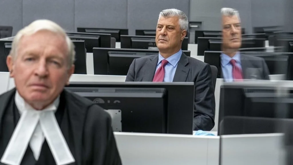 Thaçi uron shqiptarët nga Haga/ Nëntorët e tjerë do t’i festojmë bashkërisht
