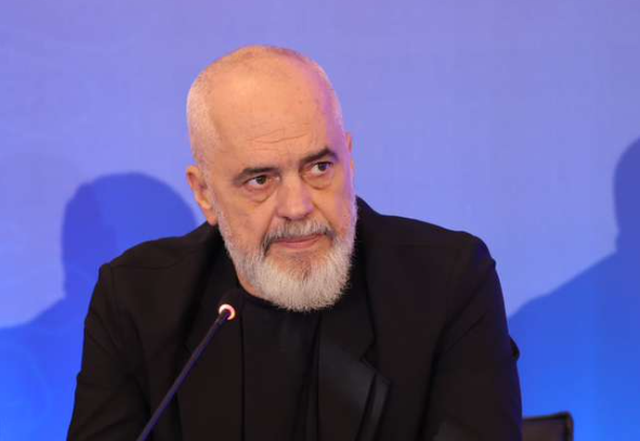 Ndryshime në kabinet/ Ja emrat e rinj të zv/ministrave të emëruar