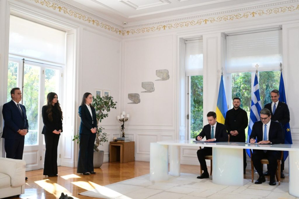 Zelensky në Athinë, zbulohet marrëveshja e parë e firmosur