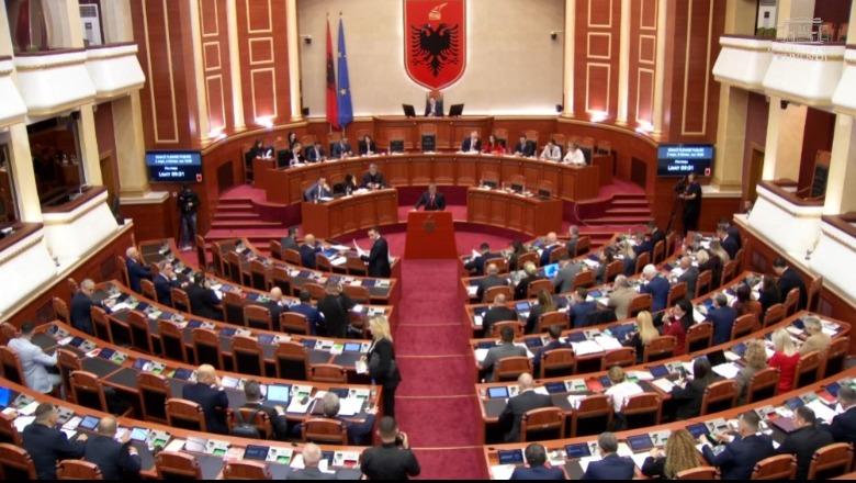 Dorëheqja e munguar në politikën shqiptare