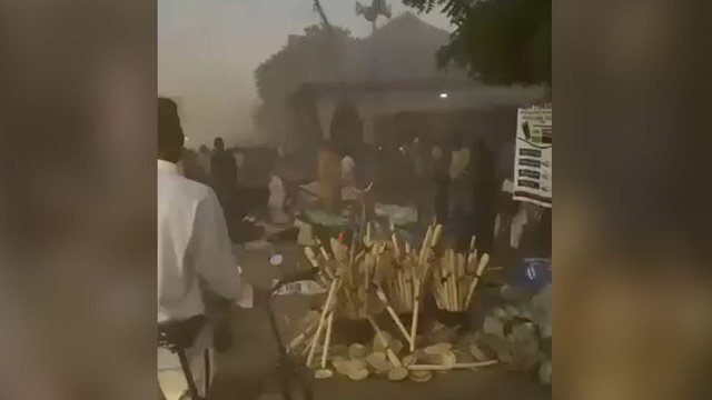Shpërthen bomba gjatë faljes në xhami, të paktën 7 të viktima dhe dhjetëra të plagosur!