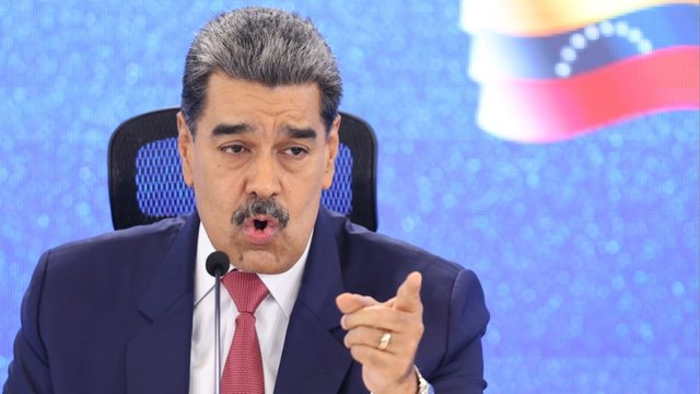 Pas kërkesave nga qeveria e Trump, Maduro jep dritën jeshile për të riatdhesuar emigrantët nga SHBA-ja