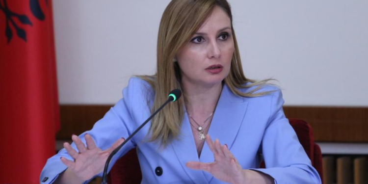 PD letër Komisionit Evropian dhe PE për “Paqen Fiskale”: Dëmton ekonominë shqiptare