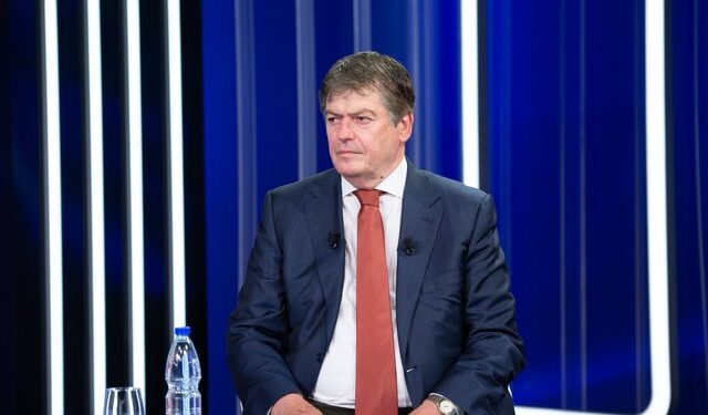 Bamir Topi: PD, e sëmurë kronike prej shumë vitesh