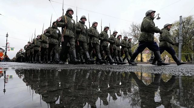 Rusia i jep fund marrëveshjeve ushtarake me Portugalinë, Francën dhe Kanadanë