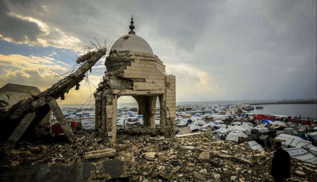 Në Gaza jemi të bllokuar në një labirint të pafund pritjeje për paqe, që vdekjet të ndalen e jeta jonë të nisi sërish