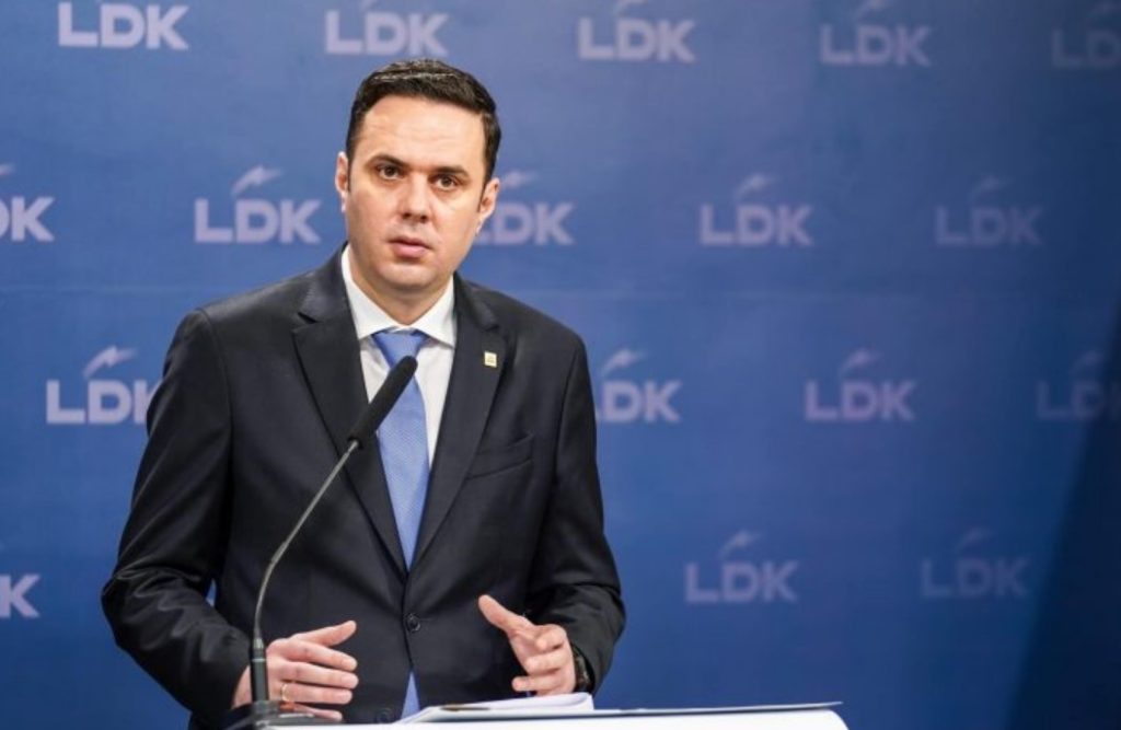 Abdixhiku: Për çdo fëmijë të porsalindur, nënat do të marrin 2 mijë e 400 euro për një vit