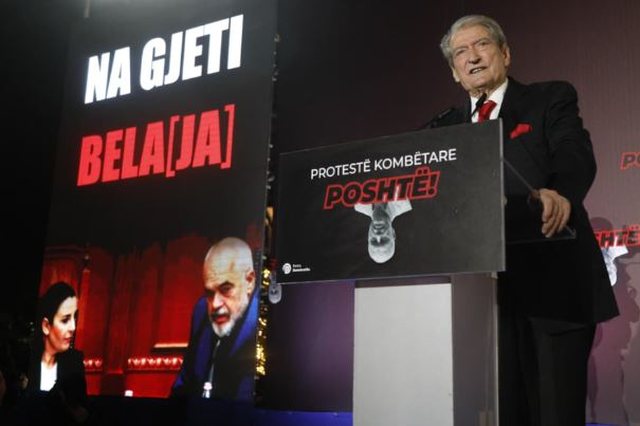 Berisha mesazh Ramës nga protesta/ “S’do njihesh me si kryeminister, por si kapobandë”