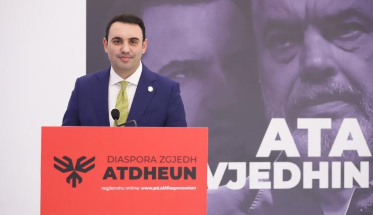 Denoncimi i Këlliçit: Kolegët e Mogherinit zhdukën 22 mln euro në Shqipëri