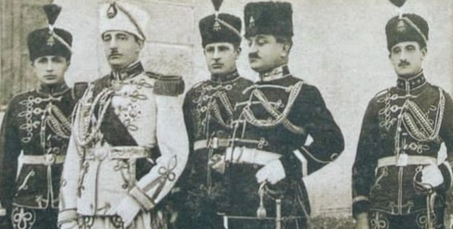 Pse duhet të kemi një datë zyrtare për Republikën?!