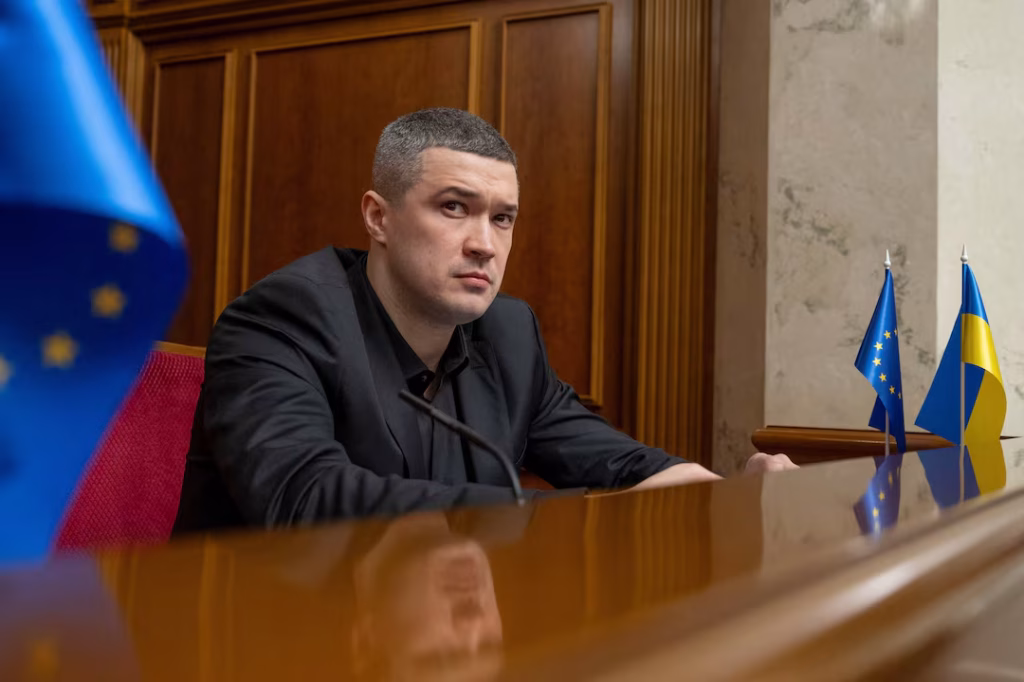 Mykhailo Fedorov emërohet ministër i Mbrojtjes së Ukrainës, fokusi te teknologjia dhe dronët
